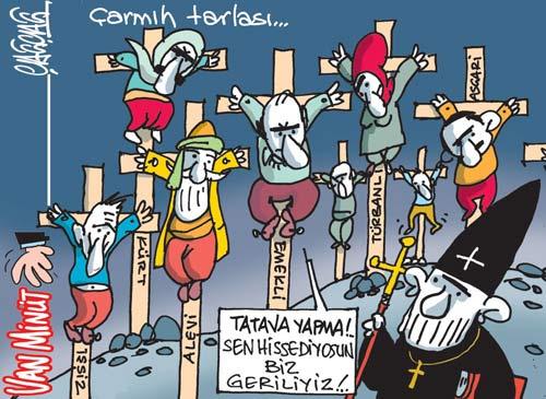 Fener Rum Patriği Bartholomeos'un Türkiye'de çarmıha geriliyoruz sözleri büyük tartışma çıkarırken, Habertürk Gazetesi'ndeki karikatür, bu ülkede asıl kimlerin çarmıha gerildiğine işaret ediyor...