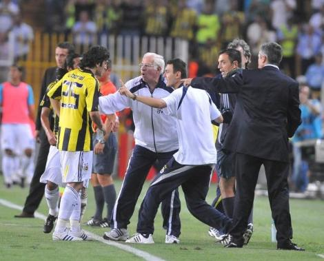 Sarı-lacivertliler ''Devler Ligi''nde attığı 38 gole karşılık kalesinde 59 gol gördü.