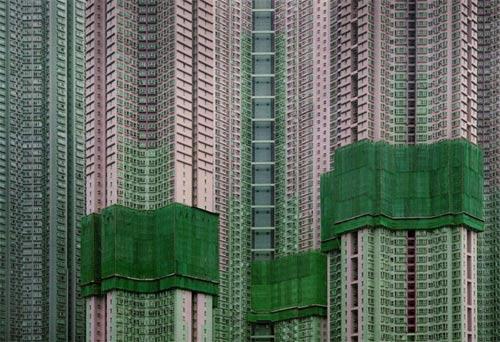 Michael Wolf
Hong Kong sakinlerinin çoğunluğu yüksek binalardaki dairelerde yaşıyor.