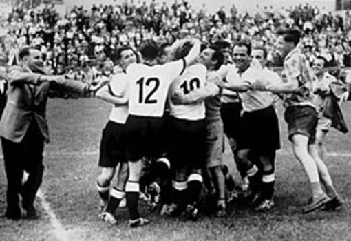 MACARİSTAN
1954