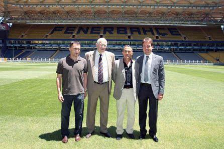 Fenerbahçe'nin yeni teknik direktörü Luis Aragones