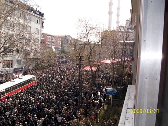 Muhsin Yazıcıoğlu'nun Ankara Kocatepe'de kılınacak cenaze namazı için hazırlıklar yapılıyor [Fotoğraflar: R. Turgay Kutlu]