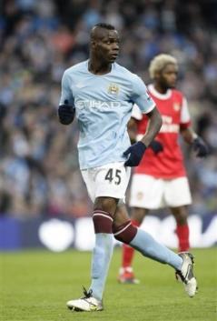 2- MARIO BALOTELLI (20)
M. CITY - 33 MİLYON EURO