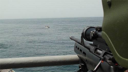 Genelkurmay, ''Aden Körfezi'ndeki TCG Gediz Fırkateyni tarafından, koran teknesine operasyon düzenlediğini ve 5 korsanın etkisiz hale getirildiğini açıkladı.