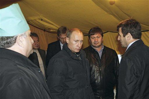Putin Çeçenistan'da camiyi ziyaret etti