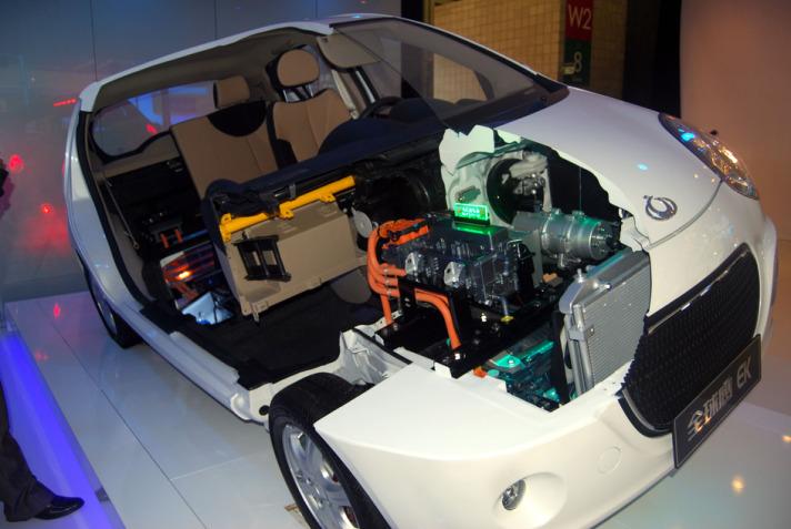 14. Uluslararası Şanghay Otomotiv ve Endüstri Fuarı (Auto Shanghai 2011)