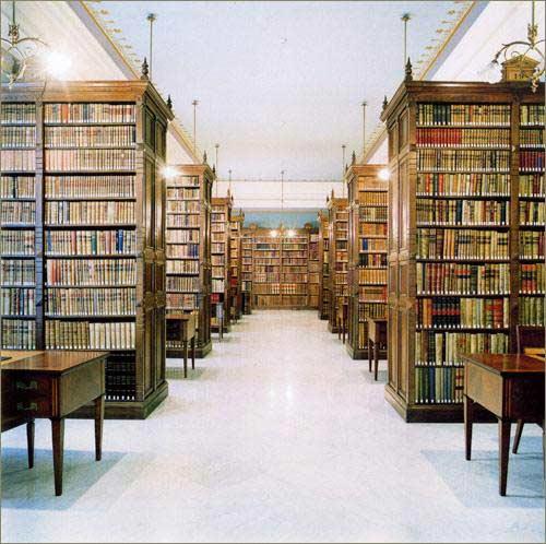 De La Academica