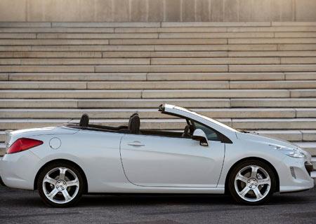 Peugeot'nun yeni Coupe-Cabriolet modeli 308 CC