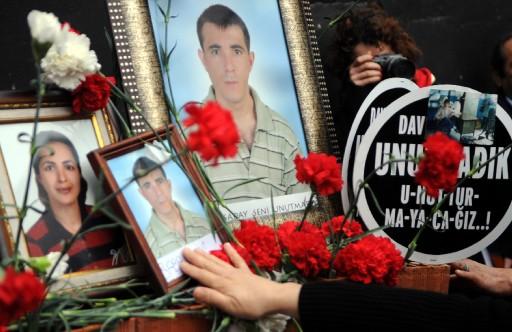 Zeytinburnu Davutpaşa'daki bir iş merkezinde, 31 Ocak 2008'de meydana gelen patlamada hayatını kaybeden 21 kişi anıldı.