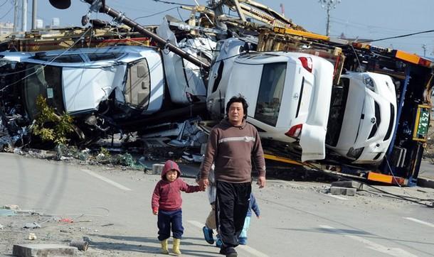 8. EĞİTİM 
Yaşlılar ve çocuklar dahil herkes ne yapacağını tam olarak biliyordu. Aynen de yaptılar.