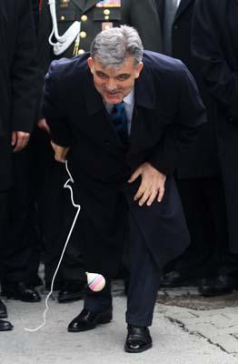 Cumhurbaşkanı Abdullah Gül topaç oynadı