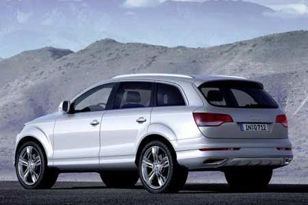 Semih Şentürk ve Servet Çetin Audi Q7'i tercih edenlerden