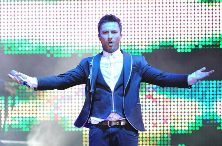 Tarkan, Almanya'da hayranlarıyla buluşmaktan duyduğu memnuniyeti dile getirdi.