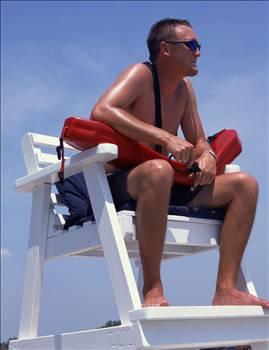 Cankurtaran (lifeguard/beach attendant) Cankurtaran pozisyonuna kabul edilebilmek için iyi bir İngilizce yanında bir de testi geçmeniz gerekir.