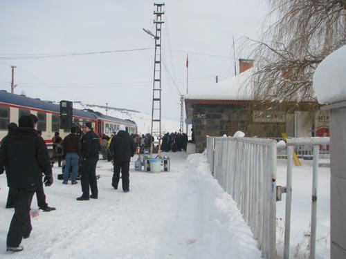 Güneşi gördüm setinden özel görüntüler...