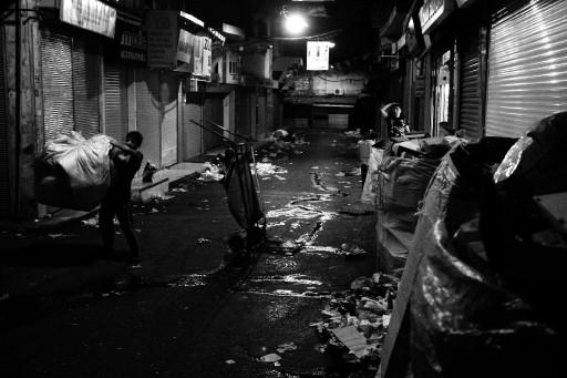 YILIN FOTO RÖPORTAJI / ''Bekar Odaları''-Kürşat Bayhan (Zaman)