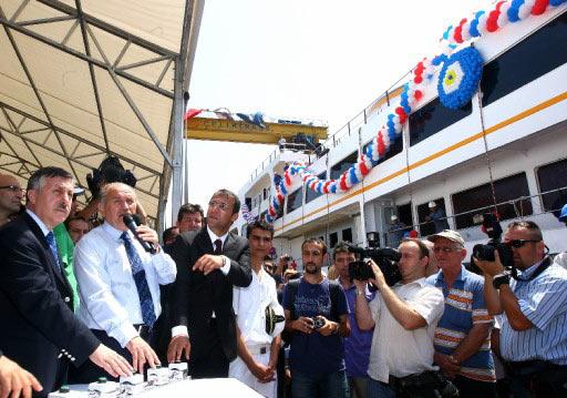 İstanbul'u yeni vapuru Fatih