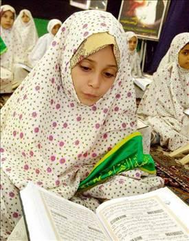 24-
Sheikha Munira Qubeysi
Qubeysi Hareketi Lideri
Suriye