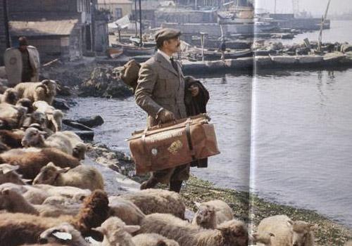 1974 mayısının Salacak sahilleri... Koyunları güden bir çoban ve 007 James Bond, Sean Connery...