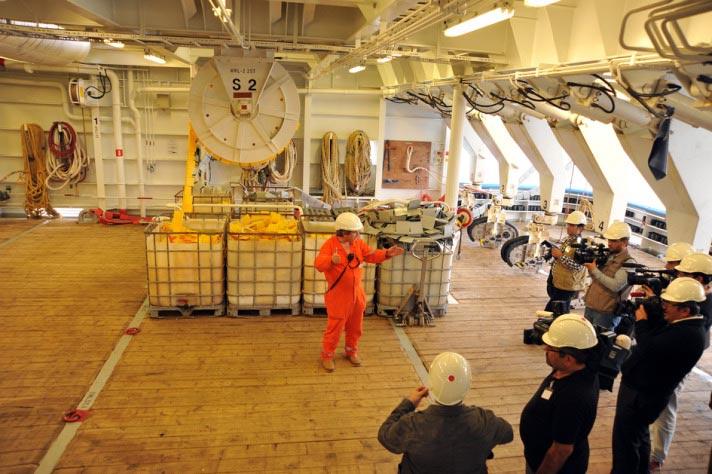 TPAO adına 3 boyutlu sismik veri toplayacak Norveç bayraklı Oceanic Challenger isimli gemi, Antalya Limanı'na geldi. İşte Türkiye'nin petrol arayacağı gemi: