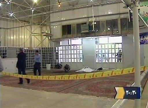 ABD CNN televizyonu, İran'da cumhurbaşkanı seçimi sonrasında sokağa çıkan göstericilerden 19'unun öldüğünü iddia etti. İran Devlet Televizyonu ise farklı rakam verdi