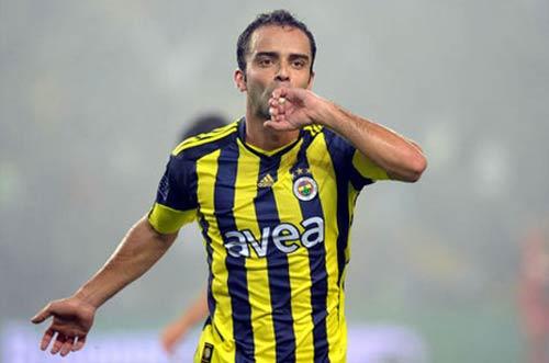 Nöbetçi golcü Semih 10 golle takımı şampiyonluğa taşıyan isimlerin başında geldi.
