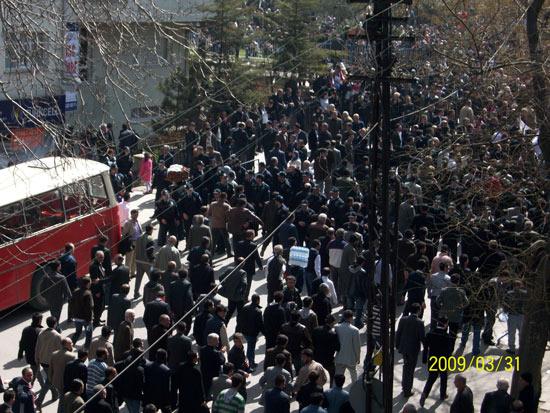 Muhsin Yazıcıoğlu'nun Ankara Kocatepe'de kılınacak cenaze namazı için hazırlıklar yapılıyor [Fotoğraflar: R. Turgay Kutlu]