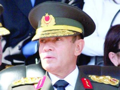 K.K. Eğitim ve Doktrin Komutanı Orgeneral Saldıray Berk