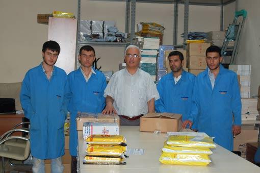 Sistem sadece okurları değil, kitaplarını dağıtma sorun yaşayan yayıncıları ve kitaplarının pazarlanmasından şikayetçi yazarları da yakından ilgilendiriyor....
