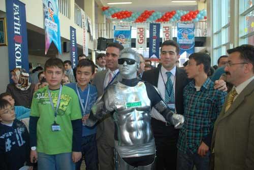 Robot