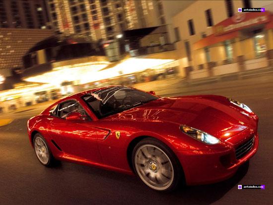 Ferrari 599 GTB'yi uçuşa hazırlıyor
