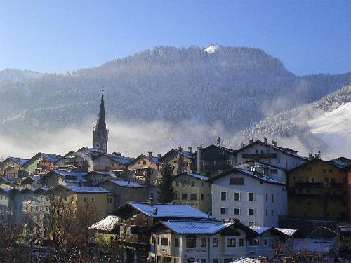 2-Kitzbuhel, Avusturya