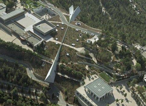 Safdie Mimarlık tarafından tasarlanan, İsrail'de bulunan, Yad Vashem Holocaust Tarihi Müzesi