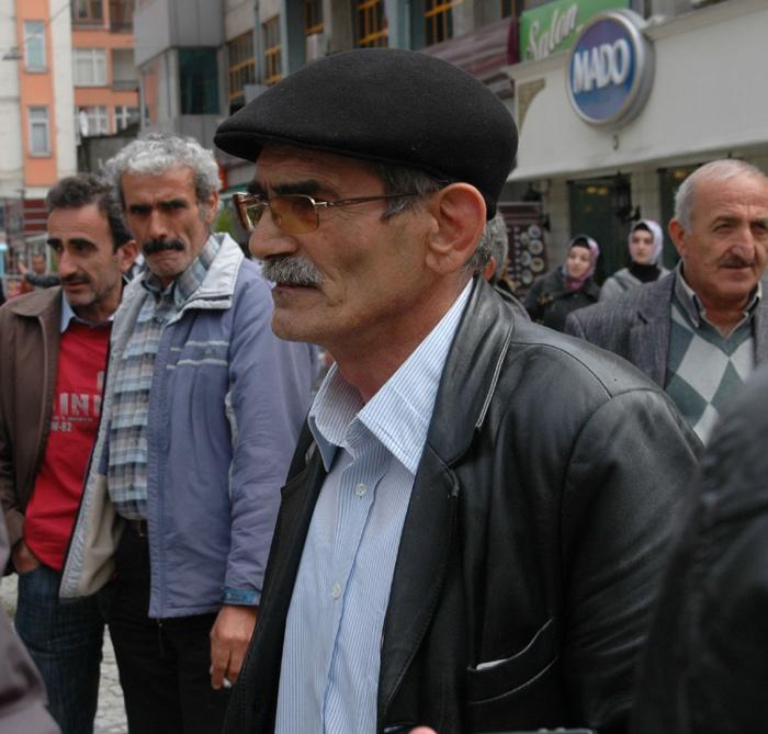 RİZE'DEN YGS PROTESTOLARI