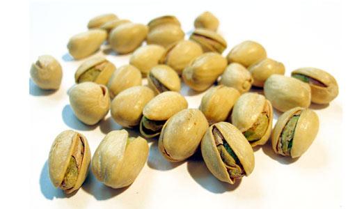 8. <b>Antep fıstığı:</b> Son yapılan araştırmalara göre, Antep fıstığının anti-inflamatuar özellikleri bulunuyor.