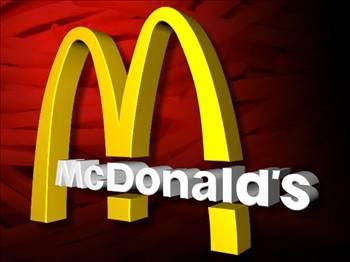 16- McDonald's
McDonald's'ın franchise adeti 164, bu yıl sonuna kadar 30 restoran açmayı planlıyor ve bunların 15-20'si franchise olarak verilecek. Yatırımcının talebi ile fizibilite çalışması başlıyor. Ardından franchise olarak verilecek restoranın açılıp açılmamasına karar veriliyor.
McDonald's yeni vereceği franchise'ler için 400-500 bin dolarlık bir yatırım gerekiyor. Bu yatırımın içinde, McDonald's franchise giriş bedeli ise 30 bin dolar. McDonald's yeni bayileri için restoranın ortalama 300 metrekare büyüklüğünde olması şartı koymuş. McDonald's bayisi olma konusunda kararlı adayları 6 ay sürecek McDonald's eğitim süreci bekliyor.