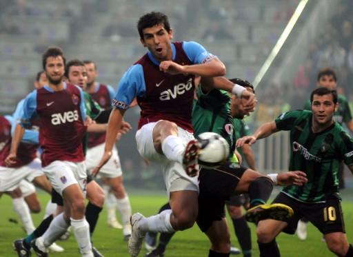 Trabzonspor liderliği korudu
