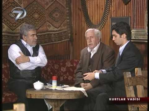 Duran Emmi... Nargile bahçesi vardı. Poalt orayı mekan edinmişti. Kafasına tek el ateş edildi. Aslan Akbey onu öldürürken "İki kişinin bildiği sır sır değildir" sarfettiği sözü unutulmayanlar arasına girdi...