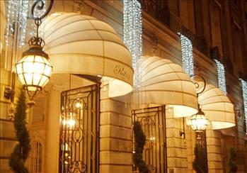 Fransa'nın başkenti Paris'teki Chef's Table adlı restoranın yemekleri.