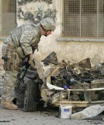 İşgal edilmesinin üzerinden 6 yıl geçen Irak'ta son durumu bu resimler çok iyi anlatıyor... Iraklılar, eskiye nazaran kendilerini daha güvende hissediyor ancak ülkenin geleceği karanlık.