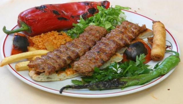 6. Dasim: Yemek şeytanıdır.