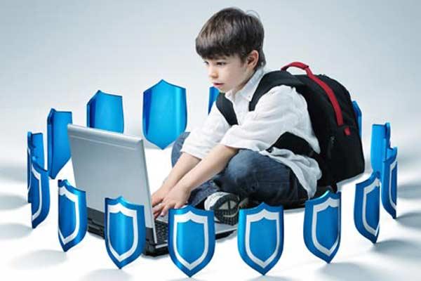 İnternetin zararlı içeriklerinden korunmak için tamamıyla ücretsiz olan ''Güvenli İnternet Hizmeti''nden ailelerinizi haberdar edin.