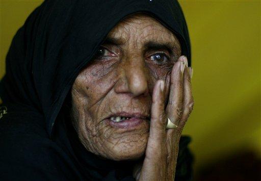 Pakistan ordusunun Taliban militanlarına yönelik saldırıları sürerken bölgeyi terk eden 500 bin kişiyi aşkın sivil zor şartlarda hayatta kalma mücadelesi veriyor.