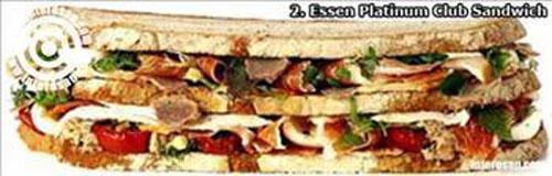 <p>Essen sandviçi Dünyanın en pahalı sandviçi Almanya Essenden gelen ve Essen adı verilen sandviçtir. Şu sıralarda Berkshire-Clivedenda satılan bu üç katlı sandviç, tavuk, jambon, yumurta ve trüf mantarından yapılıyor. Fiyatı ise yaklaşık 200 dolar!