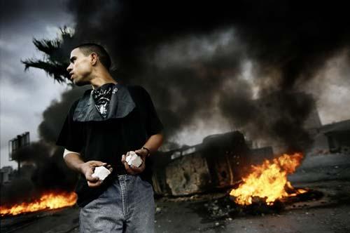Eligio Paoni'nin Filistin'de çektiği ikinci intifada fotoğrafları