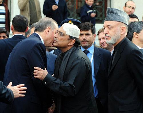 Başbakan Recep Tayyip Erdoğan ve Pakistan Cumhurbaşkanı Asıf Ali Zerdari birlikte