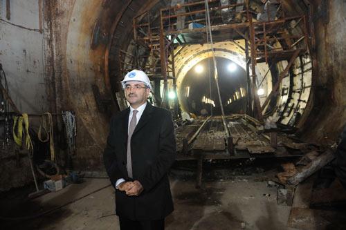 Tüp geçidin deniz üstündeki güzergahına ''Hüdayi Yolu'' denildiğini anımsatan Üsküdar Belediye Başkanı Mustafa Kara, gezinin Hüdayi yolunun bulunduğu noktada yapıldığını da vurguladı.