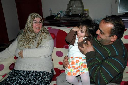 Rize'de yaşanan sel ve heyelanlarda arazisi zarar gören İskender Kopuz, kendisine yapılan 32 bin TL'lik yardımın 26 bin TL'sini fazla olduğu gerekçesiyle iade etti.