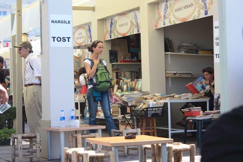 18 Eylül tarihine kadar Tepebaşındaki TRT binası yanında sürecek festival, 11.00-23.00 saatleri arasında gezilebilecek...