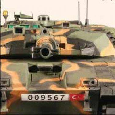 Başbakan Tayyip Erdoğan'ın sitemi üzerine Milli Savunma Bakanlığı Savunma Sanayii Müsteşarlığı Türk menşeili ilk tank motorunu yapmak için harekete geçti.